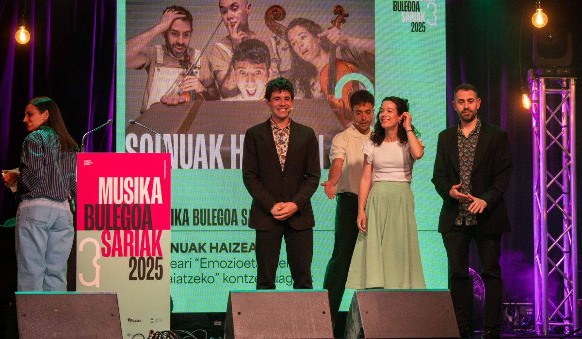 Musika Bulegoa©Stuart MacDonald©DSC_2581